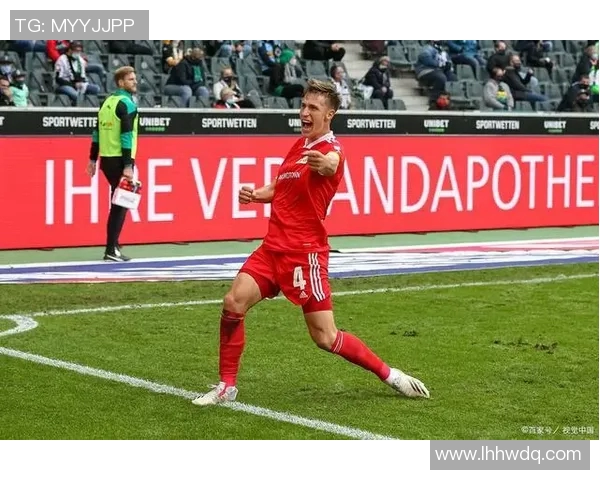 因戈尔与海登的激烈对决揭示足球战术与团队合作的重要性 因戈尔与海登的激烈对决揭示足球战术与团队合作的重要性